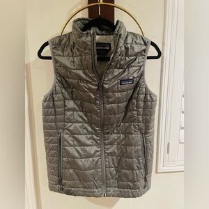 Patagonia Women’s Gray Quilted Insulated Vest